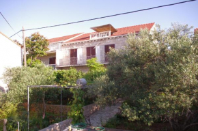 Apartman for two, Lumbarda